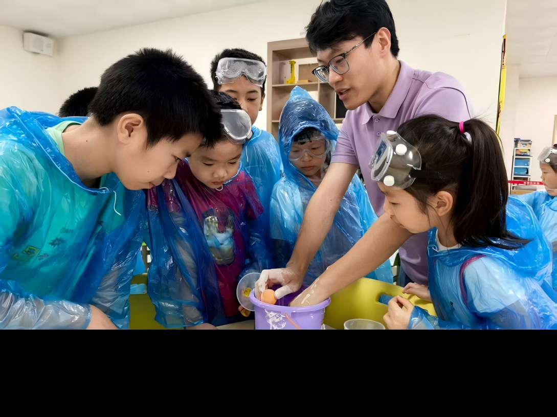 Oobleck“非牛”设计师